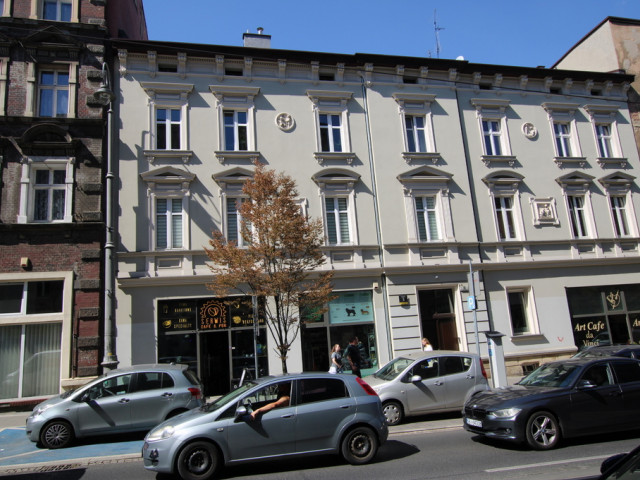 Obszerne mieszkanie w centrum Katowic